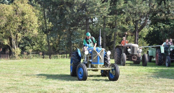 dožínky bílence 2019 (12).jpg